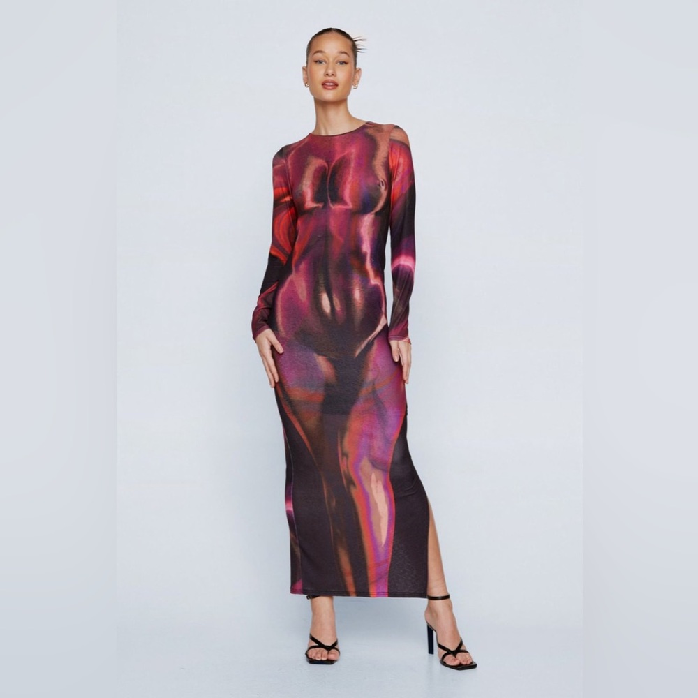 Body Print Long Sleeve Maxi Dress